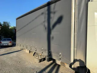 Грузовой автомобиль 2019 года выпуска Без марки 2824РА XU42824PAK0000536 Цвет кузова: Белый Мощность двигателя, л.с., кВт: 146,6 (110) Рабочий объем двигателя: 2776 Тип двигателя: Дизельный на дизельном топливе