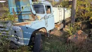 Прицеп 3ПТС-13, 1988 г.в., грн 75ЕТ 3171. Состояние крайнее "условно пригодное", близкое к "неудовлетворительному". Требует проведения капитального ремонта отдельных систем и агрегатов. Внешний вид неудовлетворительный. Имущество неоднократно подвергалось ремонту, в следствии чего номерные агрегаты…