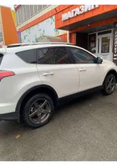 Toyota RAV4, 2017 год, 180 л.с. VIN: XW7DFREV60S007833, госномер: Е300ОХ186. В залоге.
