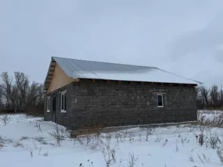 Земельный участок, площадью 1843 +/- 30 кв.м, категория земель: Земли населенных пунктов, разрешенное использование: Для ведения личного подсобного хозяйства и строительства жилого дома; с кадастровым номером: 56:21:1501005:486, Расположенный по адресу: Обл. Оренбургская, р-н Оренбургский, с/с…