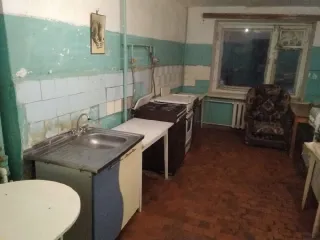 1/3 доля квартиры, 18,2 кв.м, Владимирская обл, Муром г. Доля в праве на жилое помещение, площадь: 18,2 кв.м., адрес (местонахождение): Владимирская обл, Муром г, Совхозная ул, дом № 13, квартира 60, кадастровый номер: 33:26:040407:872.