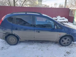 Легковой автомобиль DAEWOO   РЕЗЗО, 2001 г.в, VIN KLAUF75Z12K726673, цвет   синий, номер кузова  прицепа  VIN KLAUF75Z12K726673, мощность двигателя   121 л.с., объем двигателя 1998 см. куб. автомобиль не заводится, не на ходу. Имущество принадлежит на праве собственности супругу Усачевой Елены…