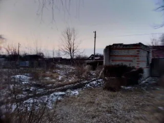 3/8 доли здания, площадь 50.3 кв.м., назначение: жилое, количество этажей: 1, адрес: Россия, Брянская область, р-н Рогнединский, рп. Рогнедино, ул. Гагарина, д 26, кадастровый номер: 32:21:0090125:26; 3/8 доли земельного участка, площадь 1008 +/- 22.0 кв.м., назначение: Земли населенных пунктов…