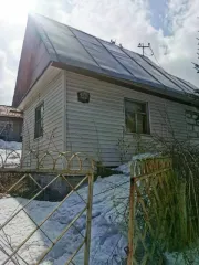 Здание 20 кв.м. и земельный участок 600 кв.м. в Кемеровской области, Новокузнецкий район, Садоводческое общество "Гидродобытчик", дом 205. Категория земель: для ведения садоводства, кадастровый номер 42:09:2711001:873. Назначение здания: нежилое, кадастровый номер 42:09:2711001:896.