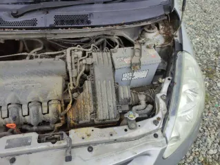 Honda Fit 2004 года, 86 л.с., пробег 300000 км, АКПП. Цвет серый. VIN отсутствует. ПТС 25ТО374964, госномер В989ТА96. Модель двигателя L13A, бензиновый, номер 1855928, мощность 86 л.с., объем 1339 куб. см. Номер кузова GD1-2033176. Экологический класс второй. Разрешенная максимальная масса 1275 кг…