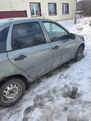 LADA Granta 219000, 2012, VIN: XTA219000C0057302, в залоге у ООО МФК «ПСБ Финанс». Имеются сведения о наложенных ограничениях в виде запрета на регистрационные действия.