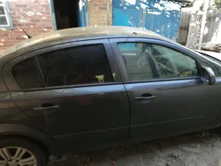 Opel Astra 2009 года выпуска. VIN кузова: W0L0AHL69AG007081. Отсутствует левая противотуманная фара, повреждено левое зеркало заднего вида, утерян задний госномерной знак, требует ремонт коробки передач и диска сцепления, электроника. Дополнительная информация и согласование осмотра по телефону…