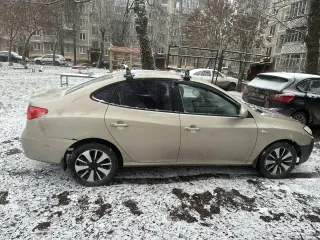 Hyundai Elantra 2007 года, модель 1.6 GL. VIN/номер кузова: КМНDU41ВР7U135677.