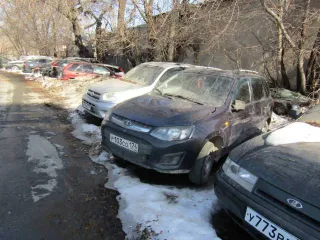 Lada Kalina 219410, 2013 года, 81 лс. Автомобиль легковой, марка LADA 219410, модель LADA KALINA, VIN: XTA219410E0010834, гос. рег. номер: Р103СО174, год изготовления: 2013, коробка передач механическая.