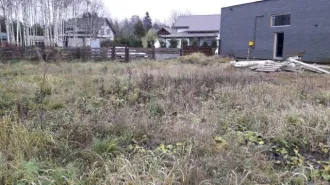 Земельный участок 1500 кв.м и дом 509.3 кв.м в Московской области. Кадастровый номер участка: 50:08:0090220:193. Расположение установлено относительно ориентира за пределами участка. Ориентир — жилой дом. Участок находится в 2020 метрах на север от ориентира. Адрес ориентира: Российская Федерация…