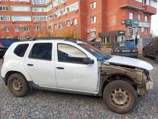 Renault Duster 2016 года выпуска, VIN: X7LHSRGAN57180362.