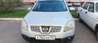 Nissan Qashqai 2.0 LE+ 2008, цвет серый, гос. номер Х762ХЕ55, VIN SJNFBNJ10U1344867.