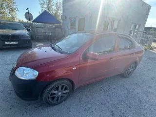 Chevrolet Aveo 2011 года, седан, 101 л.с., пробег 167439 км. Госномер Х779УТ86, цвет красный, VIN XUUSF69W9B0007660, ПТС 86 РТ 916922, СТС 99 76 822033. Требуется замена стоек.