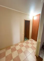Двухкомнатная квартира, 44,6 кв.м, Саратовская область, Балашов, расположенная на 5-м этаже жилого дома по адресу Саратовская область, г Балашов, ул Юбилейная, д 1, кв 50. Имущество в залоге: ПАО "Банк ВТБ" (VTB). Ознакомиться с предметом торгов можно по указанному адресу, предварительно согласовав…