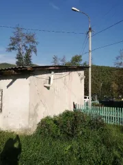 Нежилое здание площадью 18.6 кв.м по адресу: Российская Федерация, Иркутская область, муниципальный район Слюдянский, городское поселение Слюдянское, город Слюдянка, улица Амбулаторная, дом 3. Общие сведения об ограничениях и обременениях: не зарегистрированы. Кадастровая стоимость: 39241…