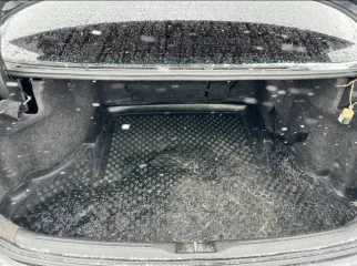 Honda Accord 2003 года, 190 лс, 249179 км, АКПП. Легковой автомобиль находится на ходу. Аккумулятор разряжен, зарядка аккумулятора не дала результатов. Колеса спущены. Автомобиль не товарного вида. Требуется текущий ремонт автомобиля: не стабильная работа двигателя внутреннего сгорания, неисправен…