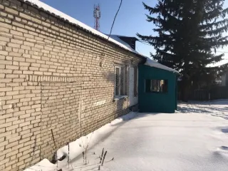 Земельный участок 690 кв.м. с нежилыми зданиями, Новосибирская область. Кадастровый номер участка: 54:04:010109:21, площадь 690+/-18 кв.м., РНФИ:П11550002138. На участке расположены объекты: нежилое здание с кадастровым номером: 54:04:010109:116, общей площадью 102,4 кв.м., РНФИ: П12550011240…