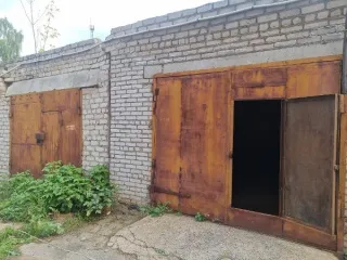 Гараж-бокс 46,2 кв.м, Пермский край, Нытва, по адресу: Пермский край, г. Нытва, ул. К.Маркса, д. 84. Кадастровый номер 59:26:0610475:109 (РНФИ П12260088167). Год ввода в эксплуатацию: 1991. Количество подземных этажей: 0. Вид ограничений и обременений: -. Общая площадь: 46.2. Материалы наружных…