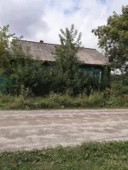 Земельный участок 234 кв. м с нежилым зданием 79.7 кв. м, Красноярский край. Кадастровый номер участка 24:38:0901014:34, с расположенным на нем нежилым зданием (здание-лаборатория), кадастровый номер 24:38:0901014:122, по адресу: Красноярский край, Тюхтетский р-н, с. Тюхтет, ул. Базарная, д. 1А…