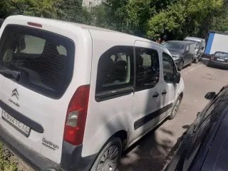 Citroen Berlingo, 2013 года, 90 лс, 200000 км. Марка и(или) модель: СИТРОЕН БЕРЛИНГО, Год выпуска: 2013, Идентификационный номер: VF77JNFRCDJ523026, Номер шасси (рамы): ---, Номер кузова (кабины): VF77JNFRCDJ523026, Цвет кузова (кабины): БЕЛЫЙ, Тип двигателя: --, Номер двигателя: --, Рабочий объем…
