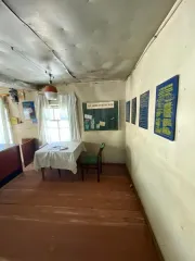 Узел связи 38.8 кв.м, земельный участок 197 кв.м. Адрес: Тверская область, Бологовский район, сельское поселение Кемецкое, деревня Любитово, дом 34. Земельный участок: кадастровый номер 69:04:0110401:7, площадь 197 кв.м, категория земель: земли населенных пунктов, вид разрешенного использования…