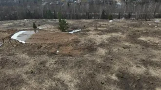 Земельный участок ИЖС 1000 кв.м, Московская область. Кадастровый квартал: 50:07:0060316, площадь 1000 кв.м, категория - «земли населенных пунктов», вид разрешенного использования - «для индивидуального жилищного строительства», местоположение: Московская область, Волоколамский м.о., р.п.Сычево…