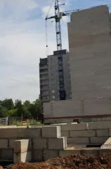 Земельный участок (для ИЖС) с находящимся на нем объектом незавершенного строительства, кад. №43:12:430163:169, адрес: Кировская область, Кирово-Чепецкий район, с/п Просницкое