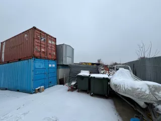 Нежилое производственное здание № 1 со встроенными административными помещениями   657,7 кв. м, адрес: Московская обл., г. Подольск, ул. Окружная, д. 2з, стр. 1, 2 этажное, земельный участок   3 820 +/ 22 кв. м, адрес: местоположение установлено относительно ориентира, расположенного в границах…
