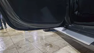 Автомобиль легковой: Nissan Terrano Идентификационный номер VIN: Z8NHSNHGD55421303 год выпуска 2016  Цвет: Серый Рабочий объем двигателя: 1998 см3 Мощность двигателя: 143 л.с. Паспорт транспортного средства  ПТС : Серия 78 ОН № 950559, выдан 11.04.2016
