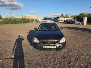 Lada Priora, 2012 года выпуска, 97,9 лс, 284000 км. Легковой автомобиль, VIN: XTA217030D0402038, 97,9 л.с., рабочий объем двигателя 1596 куб. см., разрешенная максимальная масса 1578 кг., масса без нагрузки 1163 кг., цвет: сине-черный, г/н: В943РВ69, пробег примерно 284 000 км.