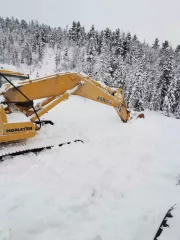 Экскаватор Komatsu PC400LC-7, 2019 г.в., заводской номер Y400699/KMTPC086JKR400699. Модель/номер двигателя: SAA6D125E-3/329112. Рабочий объём двигателя 1104 см³. Мощность 246 кВт (335 л.с.). Гусеничный. Цвет желтый.