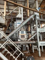 Имущественный комплекс по производству пеллет в Архангельской области. Движимое и недвижимое имущество, представляющее собой взаимосвязанный производственный комплекс по производству топливных пеллет, указанное в приложениях №1 и №2.