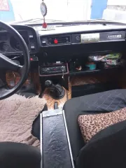 Автомобиль ВАЗ 2105, 1982 г.в., VIN:XTA210500C0151928, цвет: рубин. Техническое состояние: автомобиль на ходу, разрушенное и ржавое дно.