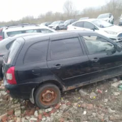 LADA KALINA, 2010 г.в., VIN: XTA111740A0060051, залогодержатель: АО «Экспобанк».
