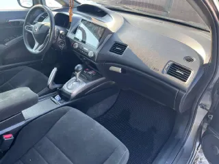 Honda Civic, 2008 автомобиль HONDA CIVIC, 2008 г.в., VIN: NLAFD76708W002429. Имущество находится в залоге у ПАО ВТБ.