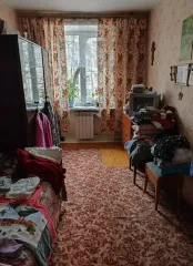 1/2 доли в праве общей долевой собственности на квартиру площадью 43,7 кв.м, кадастровый номер: 78:14:0007703:3443, по адресу: г. Санкт-Петербург, ул. Пилотов, д.21, кв.45
