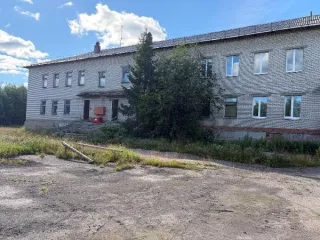 Нежилое здание 1128,1 м2 Республика Коми Нежилое здание, 2-этажное, площадь здания 1128,1 м2; кадастровый номер 11:18:0701003:236, адрес: Российская Федерация, Республика Коми, м.о. Инта, пгт. Верхняя Инта, ул. Свободы, д. 6 Общая площадь: 1128.1 Кадастровый номер: 11:18:0701003:236 Количество…