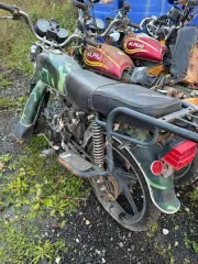 Велогибрид TT Max Electro, мопеды TRICKLER-2, ALPHA, Motoland Альфа RX 11, мотоцикл Урал М67-36 1982 г.в., прочие транспортные средства 8 штук: 1. велогибрид ТТ Max Electro без г.р.з. и без идентификационного номера; 2. мопед марки "TRICKLER-2" без г.р.з., VIN: LDLPCBLA7R1033067; 3. скутер марки…
