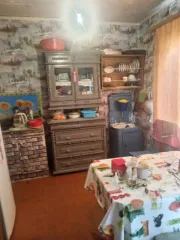 Дом и участок, доли, Ульяновская область: 1/8 доля дома и 1/8 доля земельного участка в Ульяновской обл., еще 1/8 доля дома и 1/8 доля земельного участка в Ульяновской обл., еще 1/8 доля в праве на жилое здание, площадь: 56,3 кв.м., кадастровый номер: 73:02:044702:135, и 1/8 доля в праве на…