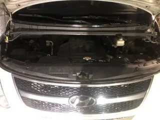 Hyundai Grand Starex 2010 года, 145 л.с., пробег 300000 км, АКПП. VIN: KMJWA37JBAU190694.