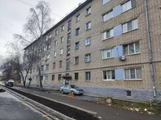 Квартира 18.4 кв.м, Екатеринбург, назначение: жилое, этаж: 3, адрес: ул. Таганская, д. 6а, кв. 70, кадастровый номер: 66:41:0108090:3305. Находится в долевой собственности, размер доли: 1/2.