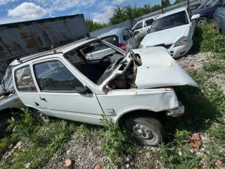 ВАЗ 11113, автомобиль, (64-011249) Г/н отсутствует, VIN XTC111100W0080227 (VIN № нечитаемый). Обременения: сведения отсутствуют. Характеристика имущества: Б/у. Вид транспорта: автомобиль. Год выпуска: -. VIN номер: XTC111100W0080227. Марка: ВАЗ. Модель: 11113.