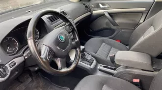 Транспортное средство Наименование Skoda Octavia VIN: XW8BJ61Z2BK254813 Год выпуска: 2010 г. Цвет: Черный Мощность  кВт/л.с. : 90/122 Рабочий объем двигателя: 1390 куб.см