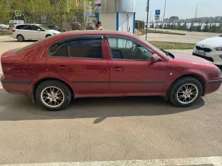 Skoda Octavia 2007, легковой автомобиль, марка: ШКОДА OKTAVIA, год изготовления: 2007, VIN: TMBDC41U478876342, ПТС: 77TO031395280420070Z, объем двигателя 75 лс, пробег 208976 км.