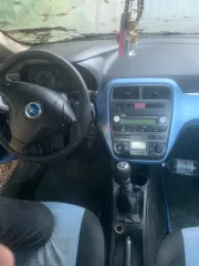 Fiat Grande Punto 2006, VIN ZFA19900001059022. Автомобиль находится по адресу Ставропольский край, с. Прасковея, ул. Февральская, д. 3. Ознакомление с имуществом по предварительной записи по номеру +79187579155.