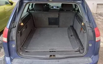 Opel Vectra C Caravan (универсал), 2004 года выпуска, идентификационный номер (VIN) W0L0ZCF3541079003, государственный регистрационный знак У213НР138, цвет тёмно-синий, двигатель дизельный 2.2 DTI, коробка передач механическая. Имущество в залоге не состоит. Транспортное средство реализуется в том…