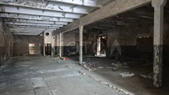 Земельный участок 6940 кв. м и здания 845,1 кв. м, Новосибирская область. Земельный участок, расположенный по адресу: Новосибирская область, Болотнинский район, п. Дивинка, ул. Октябрьская, здание 1б, кадастровый номер 54:03:031801:3, площадь 6940 кв. м., категория земель: земли населенных пунктов…