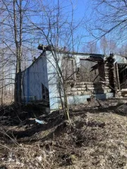 Дом 53,7 кв.м. и право аренды земельного участка 1451 кв.м. в Кировской обл. еще Жилой дом, площадь: 53,7кв.м., кадастровый номер: 43:07:010141:492 и право аренда на земельный участок, площадь: 1451кв.м., кадастровый номер: 43:07:010140:56, Категория земель: Земли населенных пунктов, Вид…