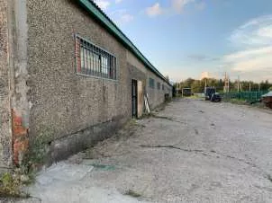 Земельный участок площадью 28000 м², Московская область, Клинский район, с/о Решоткинский, к/х Кошелевка, вблизи деревни Коноплино, кадастровый номер 50:03:0050180:211. Категория земель: сельскохозяйственного назначения. Разрешенное использование: для ведения крестьянского (фермерского) хозяйства…
