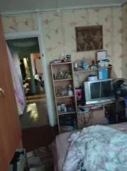 Помещение, назначение: жилое (квартира), этаж: 1, общая площадь 66,1 кв. м., адрес: Удмуртская Республика, Увинский район, село Киби-Жикья, улица Школьная, дом 25, квартира 1. Кадастровый номер 18:21:031001:646 (общая долевая собственность, доля в праве 1/4). Земельный участок, категория земель…